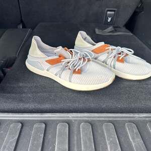 OluKai Unisex Light Grey & Brown/Burnt Orange Athletic Sneakers